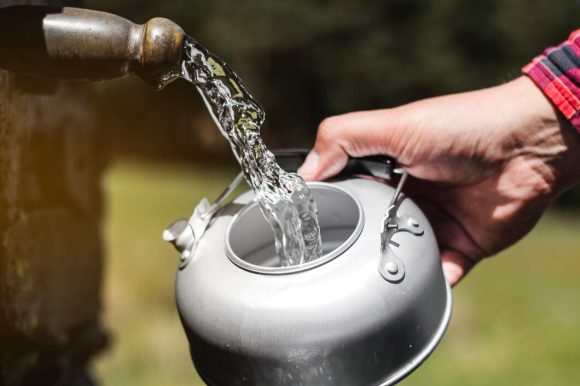 Jak wybrać odpowiednie urządzenie do usuwania wody brudnej? Przewodnik dla klientów